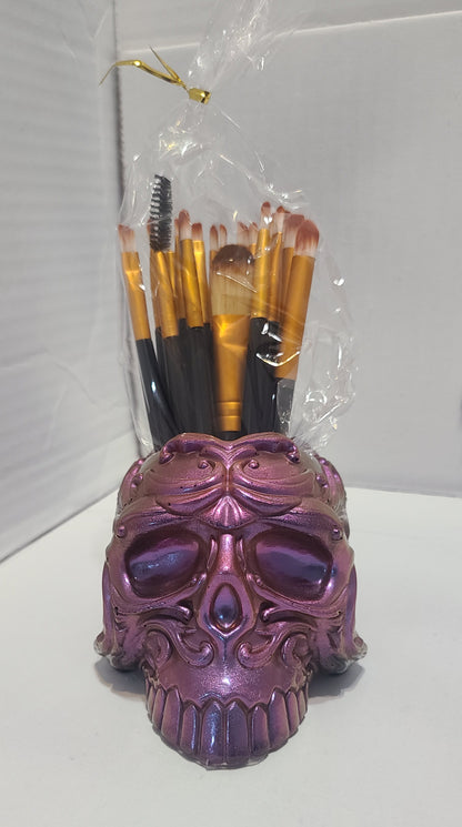Makeup Brush Holder - Resin Skull